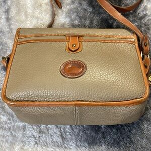 Dooney Bourke Weather Leather 
Crossbody Shoulder Bag
Vintage